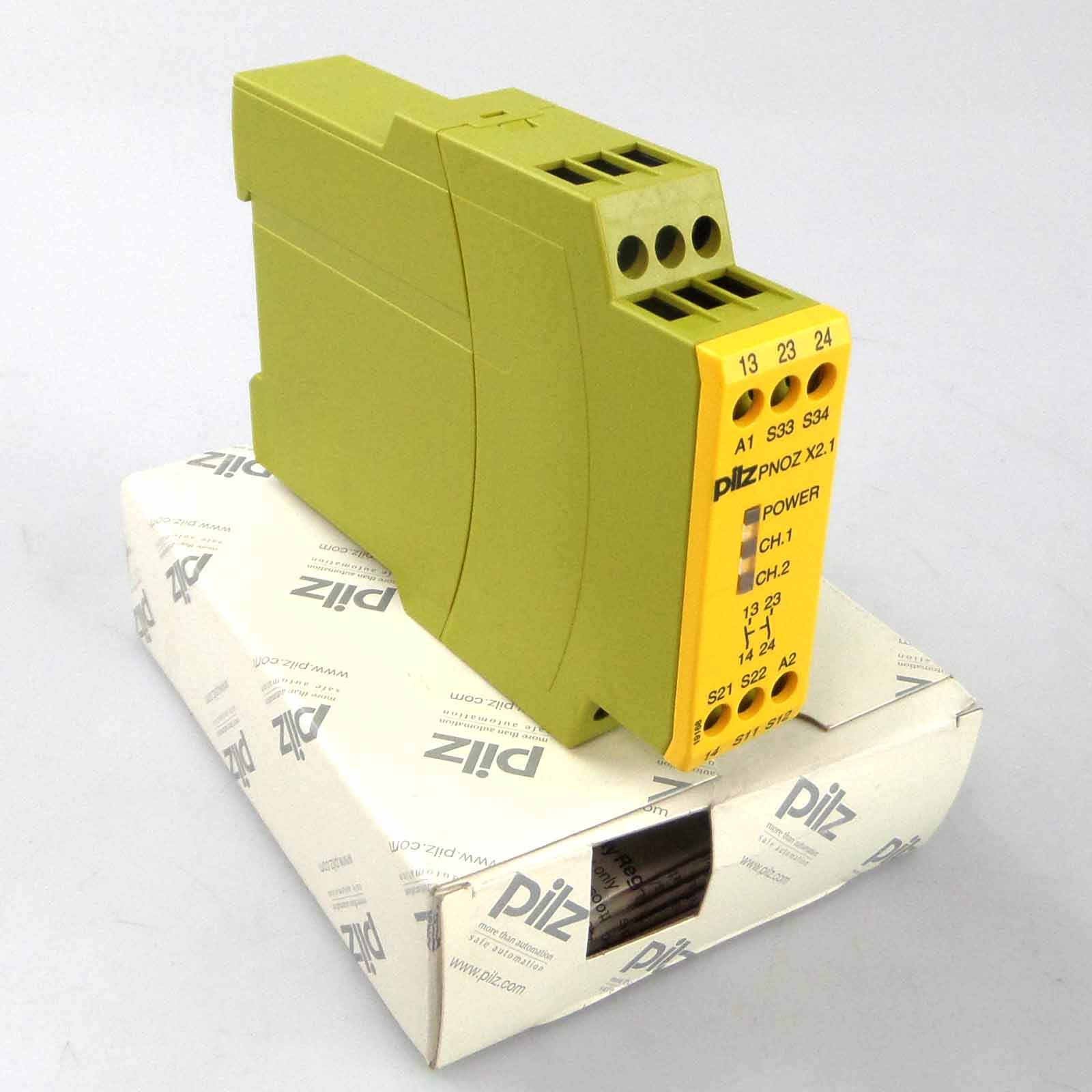 Relais De Sécurité (Not-Aus) PILZ PNOZ X7 - Référence 774059 - 24V AC/DC - Occasion Fonctionnel