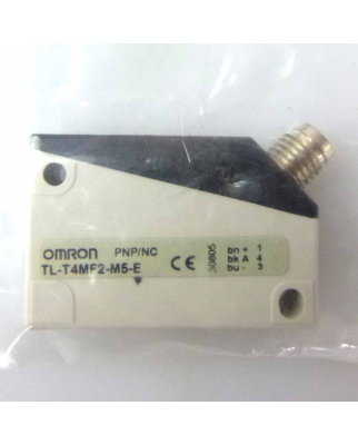 Omron Nährungssensor TL-T4MF2-M5-E OVP