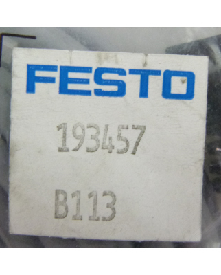 Festo Steckdosenleitung KMEB-1-24-10-LED 193457 OVP