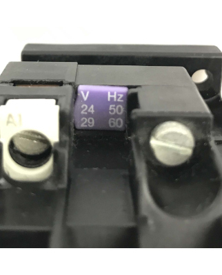 Siemens Hilfsschütz 3TH4031-0AB0 24V/50Hz 29V/60Hz GEB
