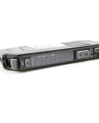 Keyence Lichtleiter-Verstärker FS-N11P OVP