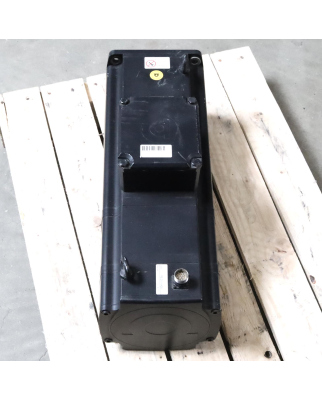 Baumüller Servomotor DSDG 100 L64U30-5 15G 10,7kW GEB