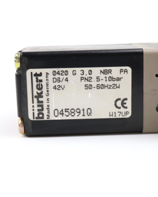 bürkert 4/2-Wege-Magnetventil 0420-G-3,0-NBR-PA-D6/4...