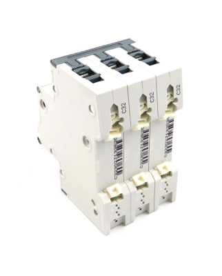 Siemens Leitungsschutzschalter 5SY6332-7 OVP