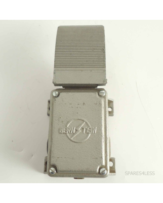 BERNSTEIN Fußschalter F1-U2 071 16A/500V NOV